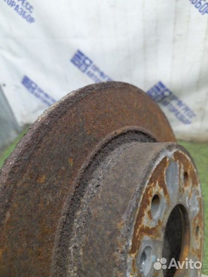 Тормозной диск задний правый Chevrolet Cruze