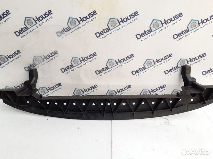 Усилитель бампера передний Volkswagen Golf Plus