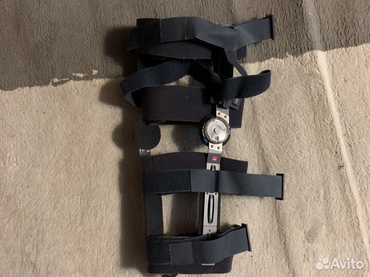 Коленный ортез