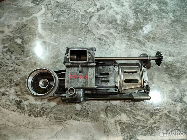 Масляный насос Bmw N62 N62B35 N62B44