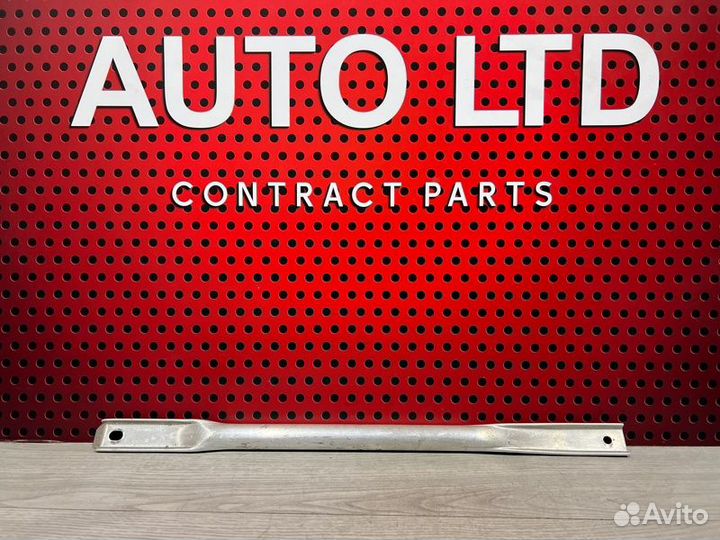 Распорка стоек Mercedes-Benz E-Class W213 2017