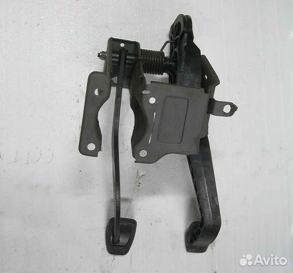 Педальный узел Daewoo Nexia 1.5 16 кл