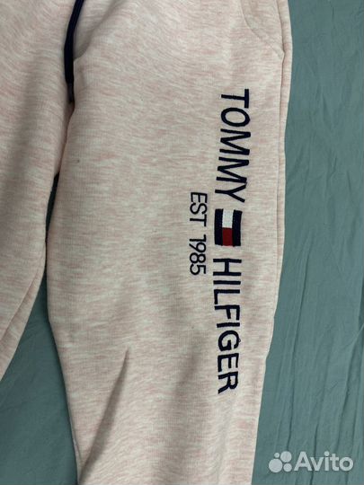 Tommy hilfiger костюм