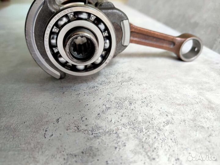 Коленвал Tohatsu 9.8 2т