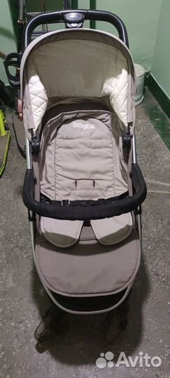 Прогулочная коляска babaton