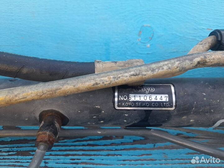 Продам рулевую рейку