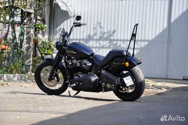 Harley Davidson Street Bob 107