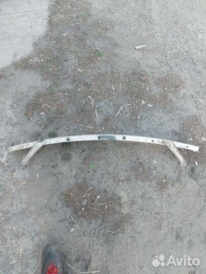 Разное на toyota wish 2003г