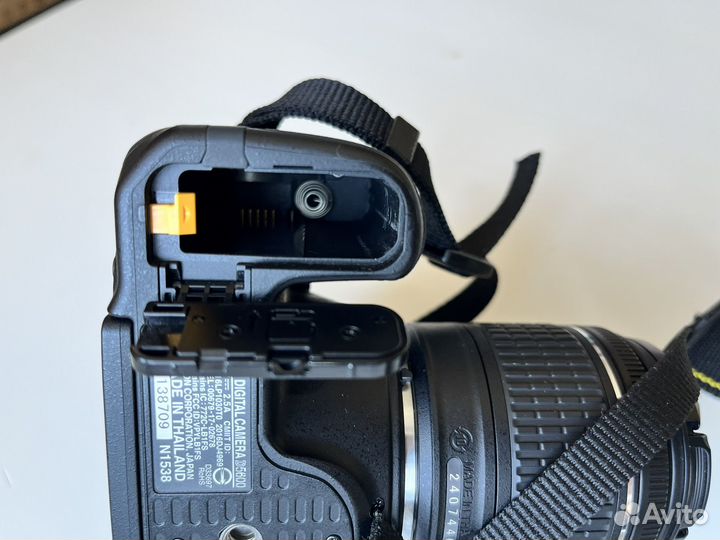 Зеркальный фотоаппарат Nikon D5600