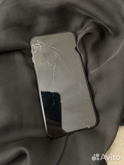 iPhone X, 256 ГБ