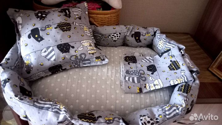 Лежанка для кошек