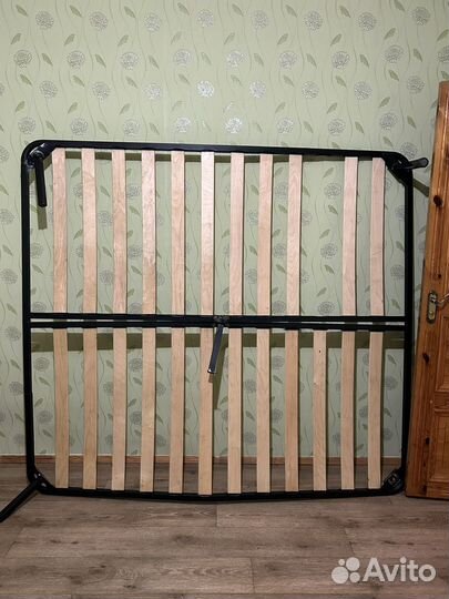 Кровать двуспальная 200 на 180 реечное основание