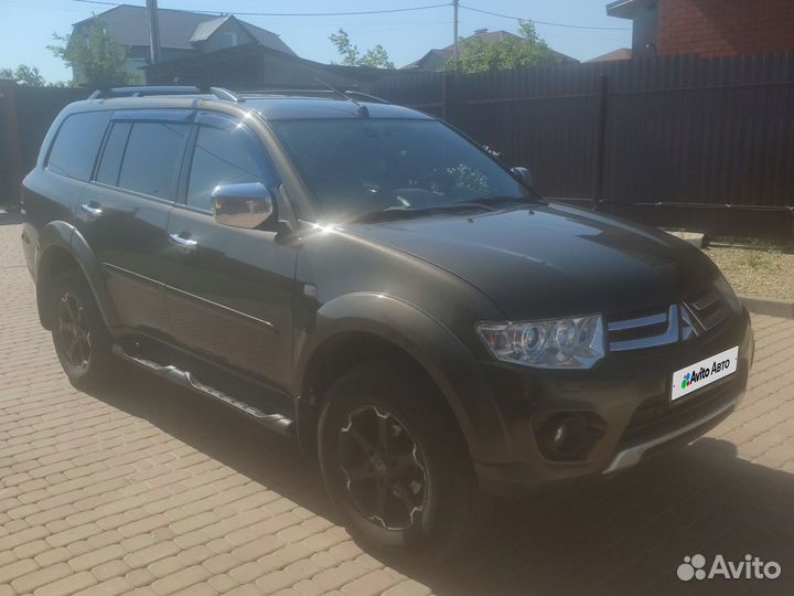 Mitsubishi Pajero Sport 2.5 AT, 2016, 230 000 км