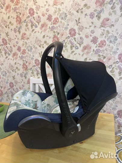Детское автокресло от 0 maxi cosi