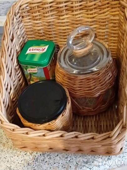 Корзина для хранения плетёная из лозы