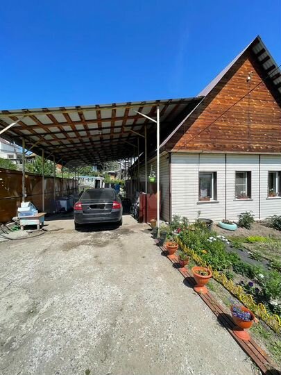 Дом 85,7 м² на участке 10 сот.