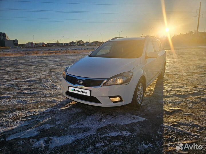 Kia Ceed 1.6 AT, 2011, 176 000 км