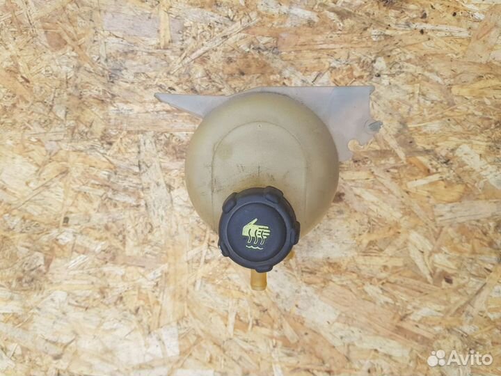 Расширительный бачок Renault Clio 2