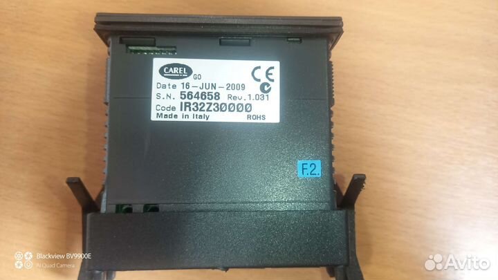 Регулятор температуры carel IR32Z30000