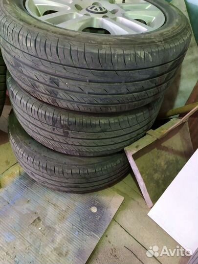 Nitto Invo 185/55 R15 30G