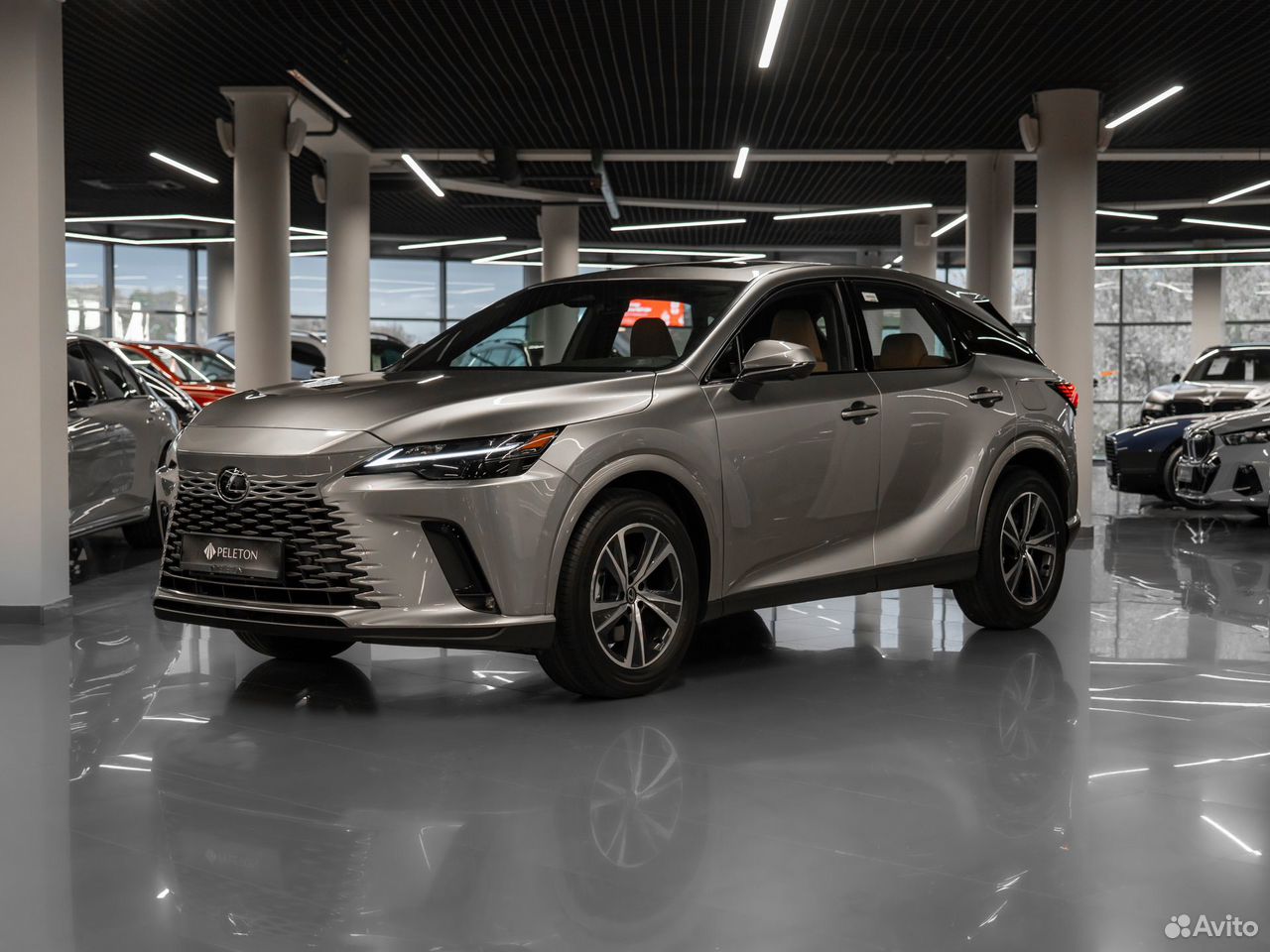 Lexus RX 2.0 AT, 2026