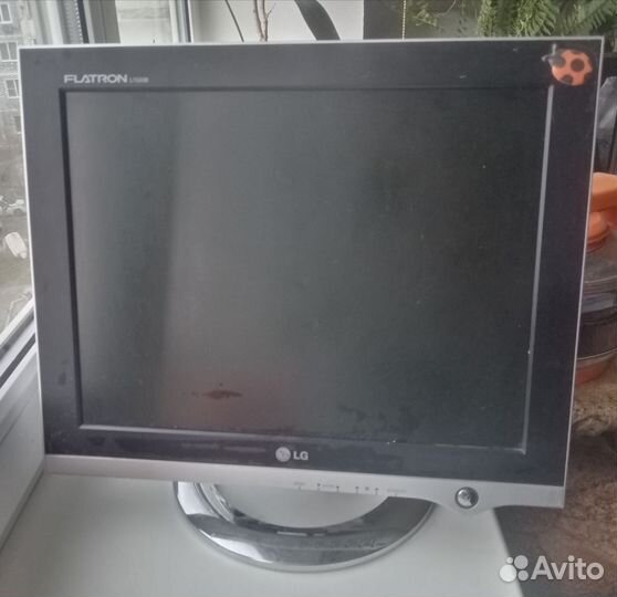 Монитор LG