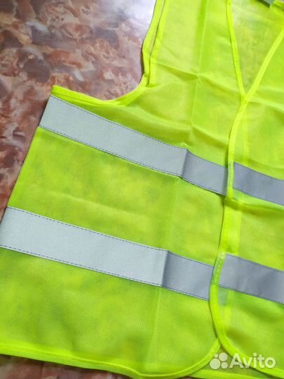 Жилет светоотражающий. Новый