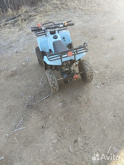 Детский квадроцикл на бензине