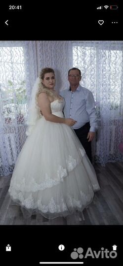 Свадебное платье
