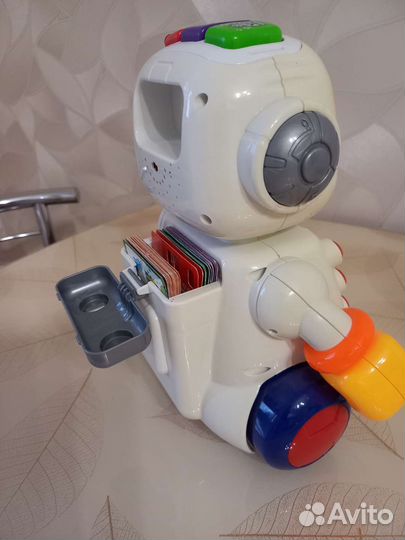 Робот обучающий 