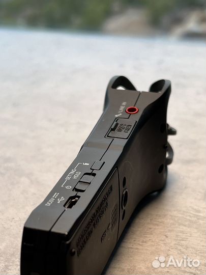 Zoom H1n микрофон