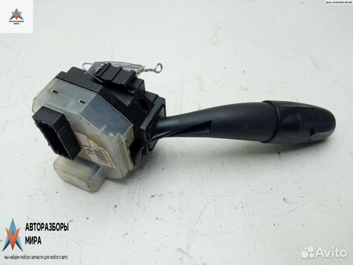 Переключатель поворотов Hyundai i30 FD 2009