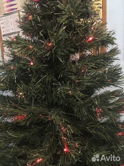 Елка искусственная светящаяся 210см