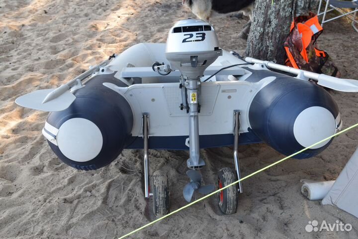 Надувная лодка