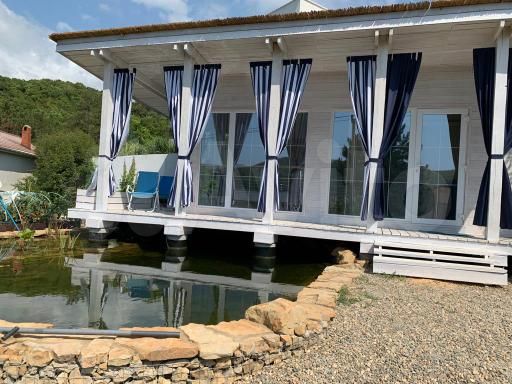 Дом 26 м² на участке 5 сот.