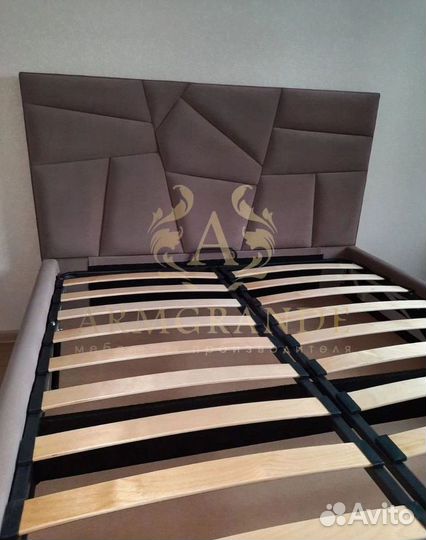 Кровать полуторка
