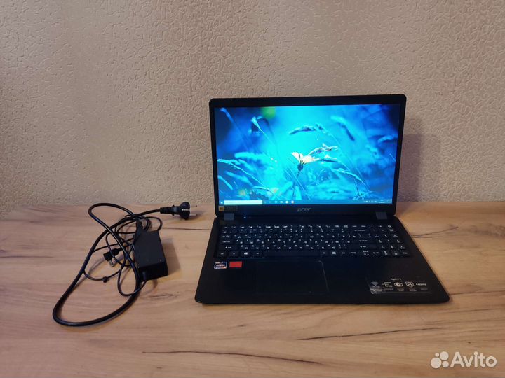 Ноутбук Acer / Ryzen 5 3500U/8GB/SSD 500GB