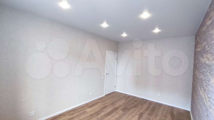 1-к. квартира, 36 м², 4/17 эт.