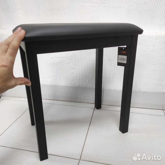 Банкетка новая для клавишных инструментов