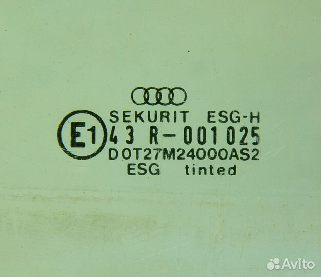 Стекло двери передней левой Audi 80 B3