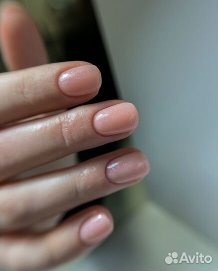 Маникюр педикюр в студии