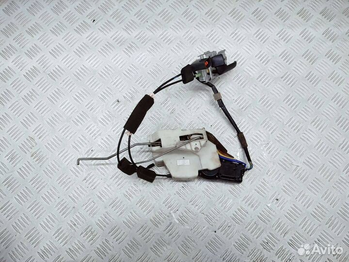 Замок двери передней левой Mazda MX-5 NB рест