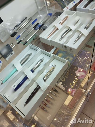 Шариковая ручка Parker Jotter Parker IM разные