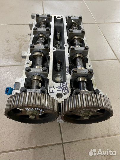 Головка блока цилиндров гбц Ford Focus 2 1.6 0723