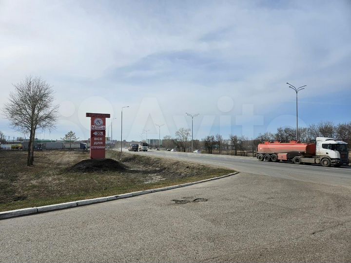 Продается торговая база 7 774 м²
