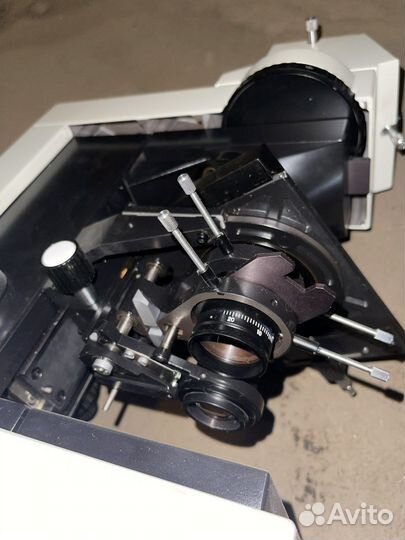 Carl Zeiss 2667 SI 10