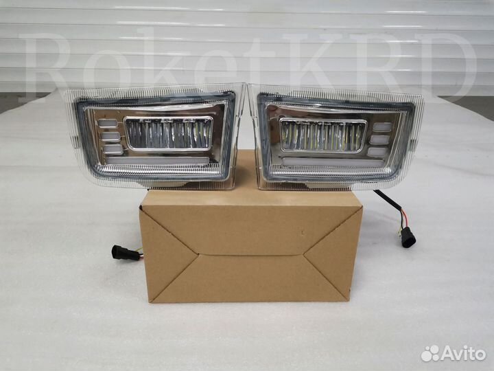 Туманки бампера Toyota Land Cruiser Prado 95/90