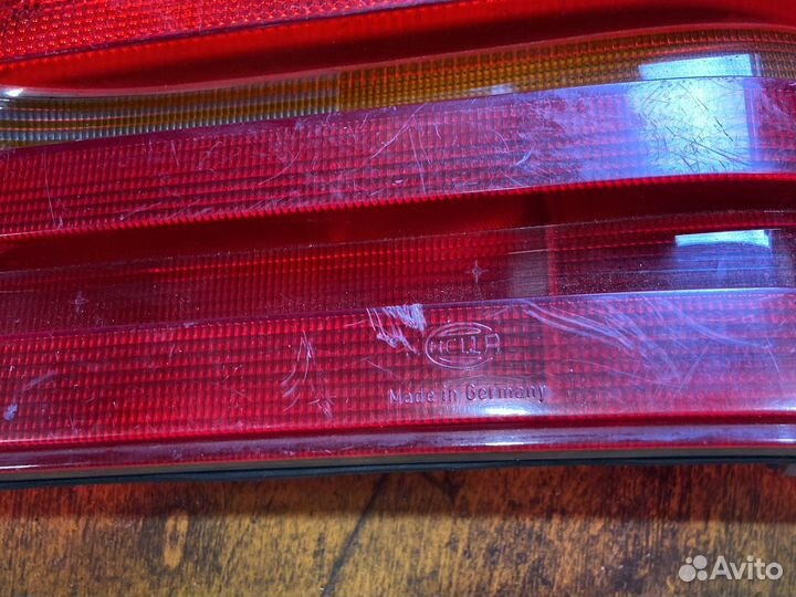 Фонарь задний правый Mercedes C140 CL