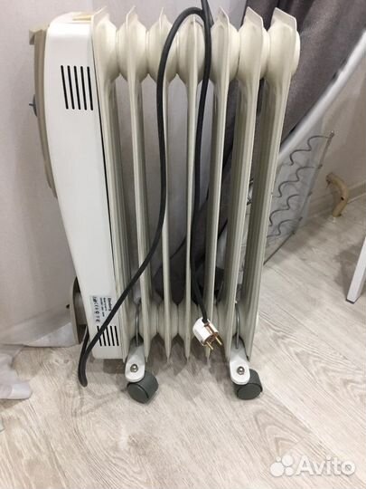 Масляный обогреватель Elenberg