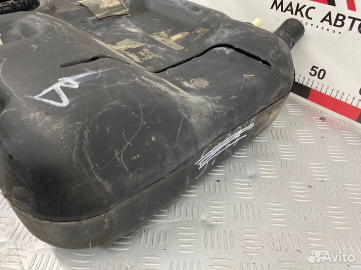 Б/У топливный бак (бензобак) Hyundai Accent LC